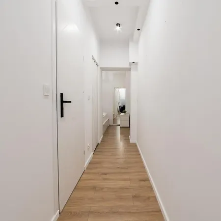 Warta River Standard Apartment
